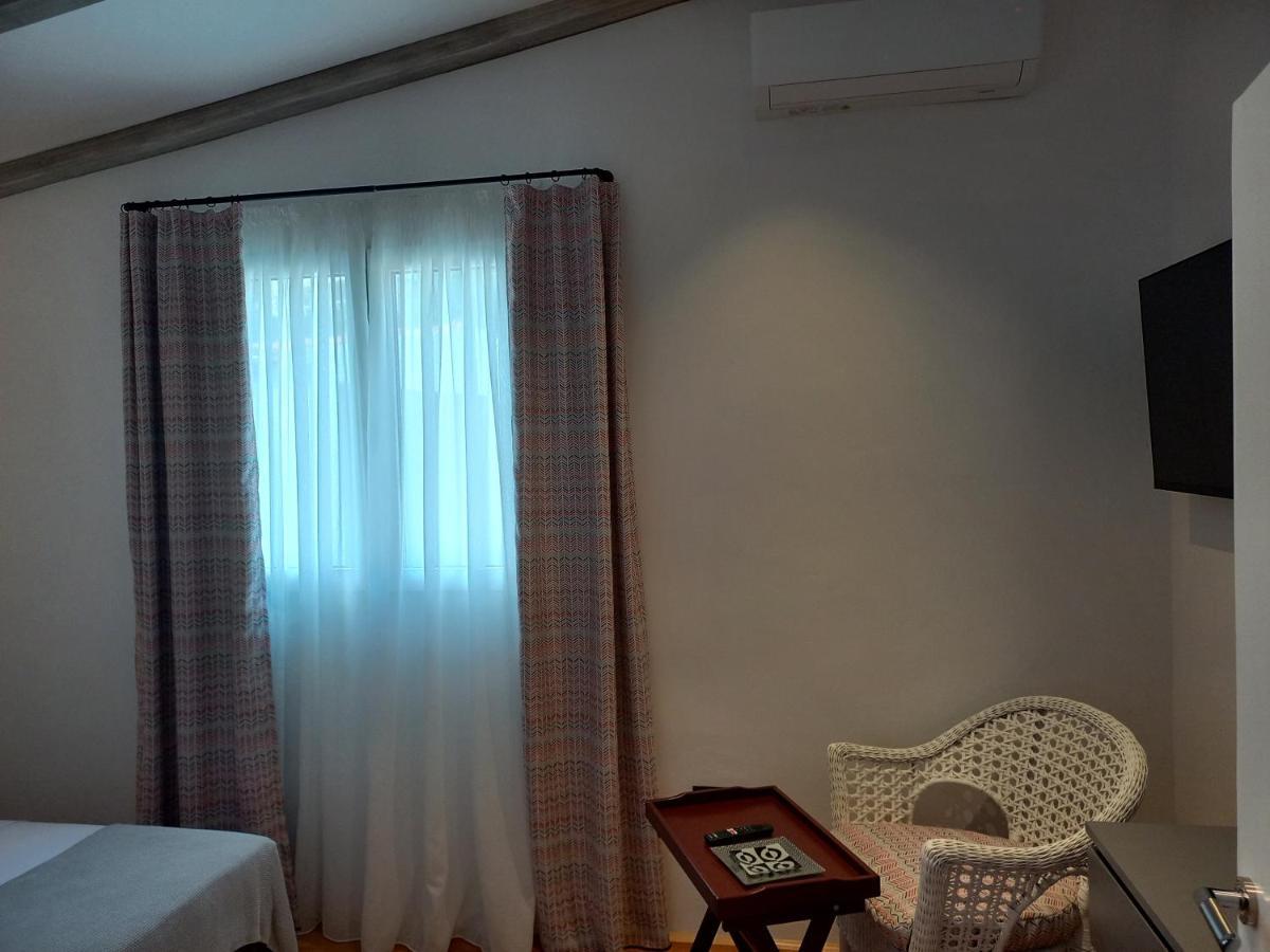 Unique Residence With Garden And Sea View Σπλιτ Εξωτερικό φωτογραφία