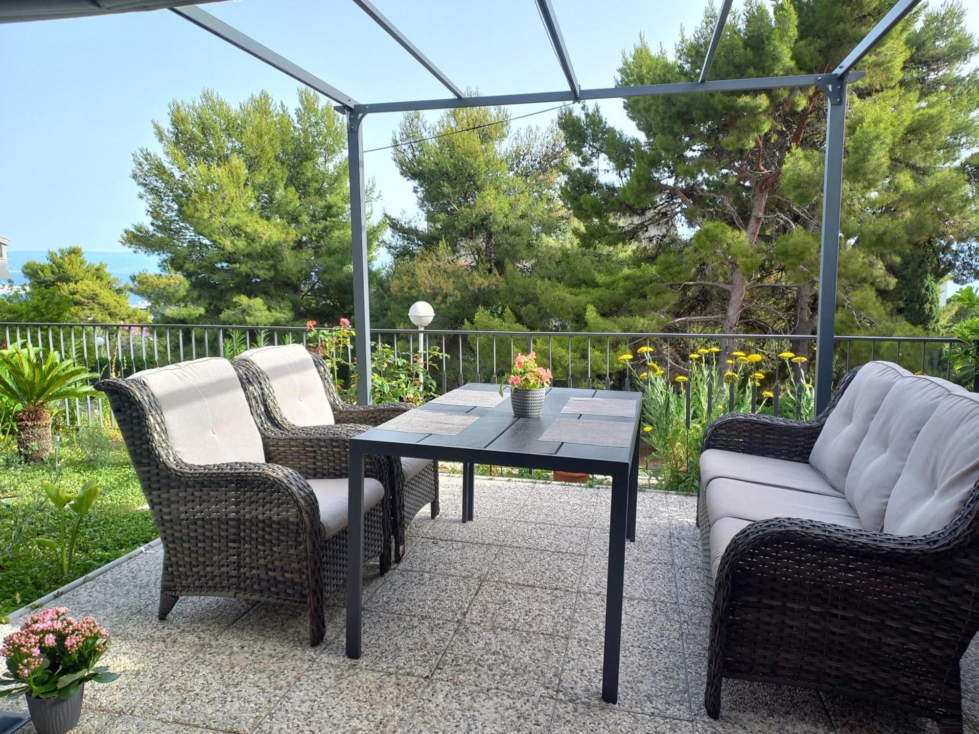 Unique Residence With Garden And Sea View Σπλιτ Εξωτερικό φωτογραφία